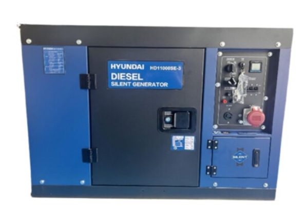 Máy phát điện 10kVA chạy dầu 3 pha Hyundai HD11000SE-3